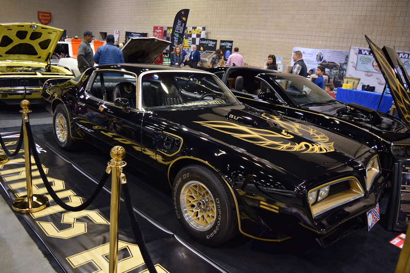 Illustration for article titled O'Reilly's World of Wheels - A Trip to the SEMA of the South